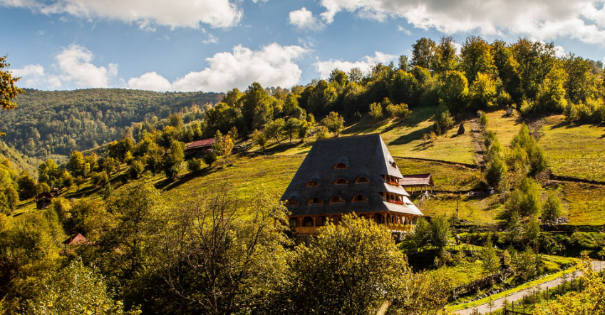 Conacul Drahneilor - Ruscova, Maramures