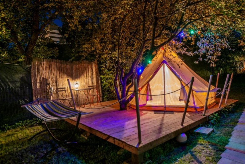 Dragonfly Gardens Urban Glamping Brasov