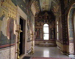 Pridvor Manastirea Tismana